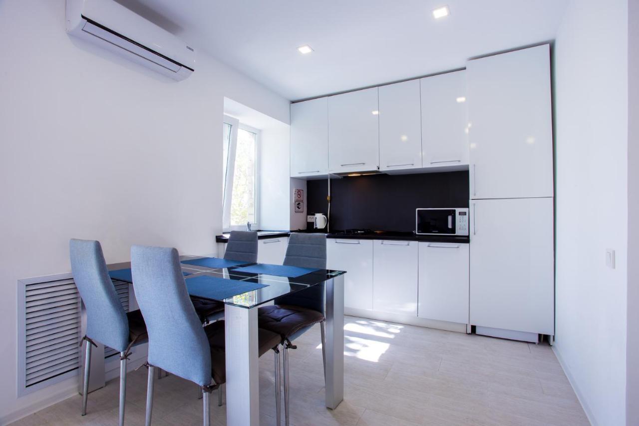 Top View Apartment In The Center Kherson Exterior photo