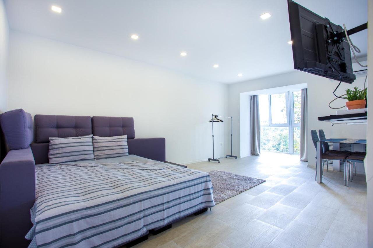 Top View Apartment In The Center Kherson Exterior photo
